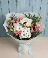 Букет цветов из:  Розы, Лизиантусы и Хризантемы #REPLACE_PRED# Ижевске