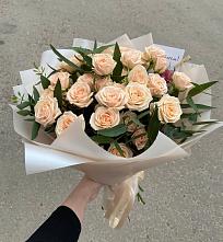 Букет Кремовые розы Латте в Ижевске