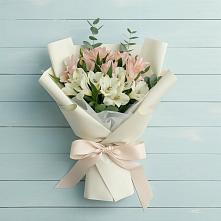 Букет цветов из:  Альстромерии в Ижевске