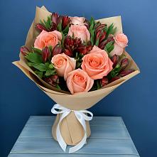 Букет цветов из:  Розы и Альстромерии в Ижевске