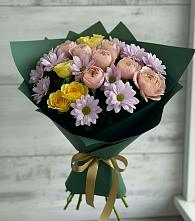 Букет цветов из:  Хризантемы и Розы в Ижевске