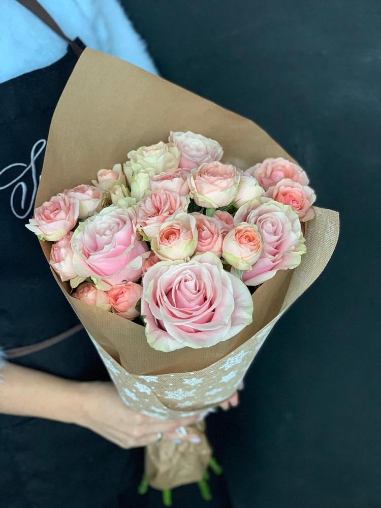 Букет цветов из: Хризантемы и Розы в Ижевске