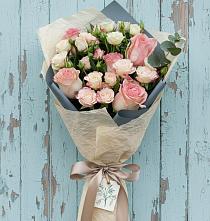 Букет цветов из:  Розы в Ижевске