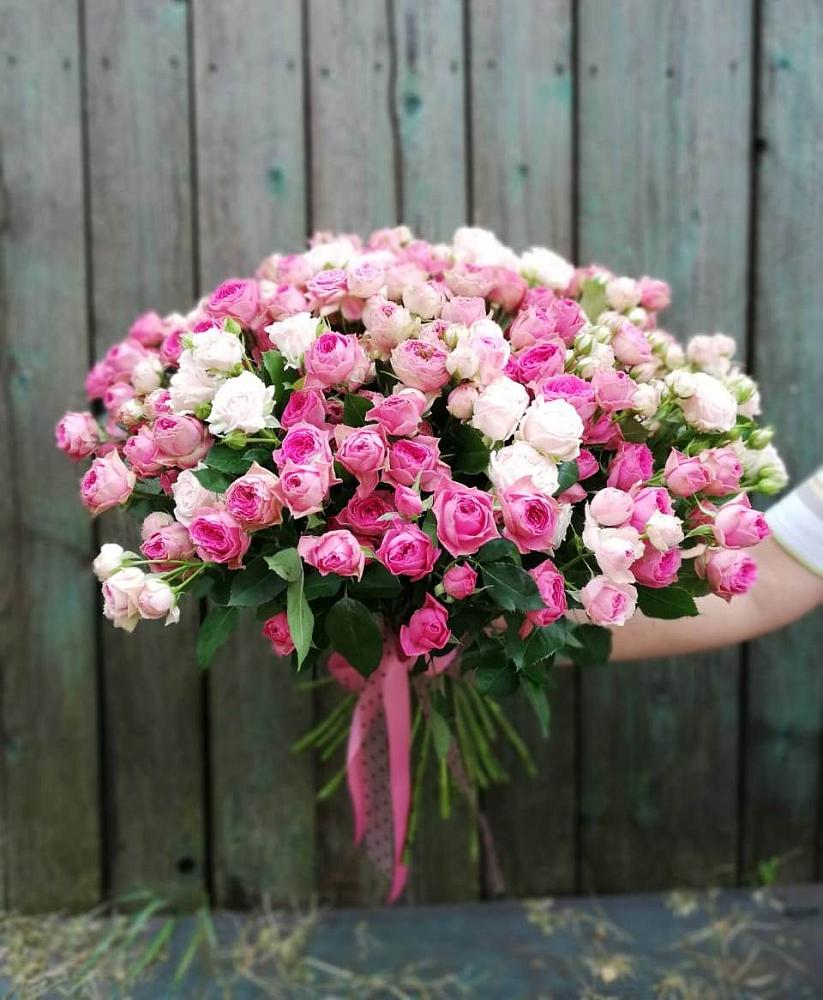 Букет Розовые кустовые розы Натали и Лав Лидия в Ижевске