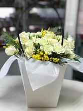 Цветочная композиция из Розы  в Ижевске